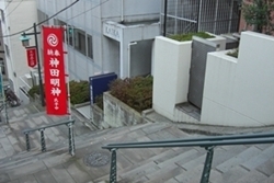 ���_�j��