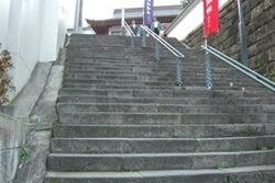 ���_�j��