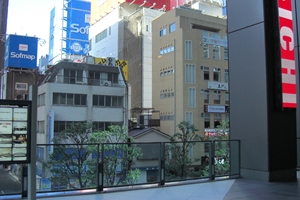 UTX�w�@�uUDX�r���v